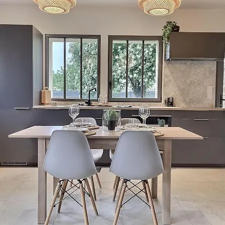 Charme Et Quietude Au Coeur Du Quartier Tiret Villa *